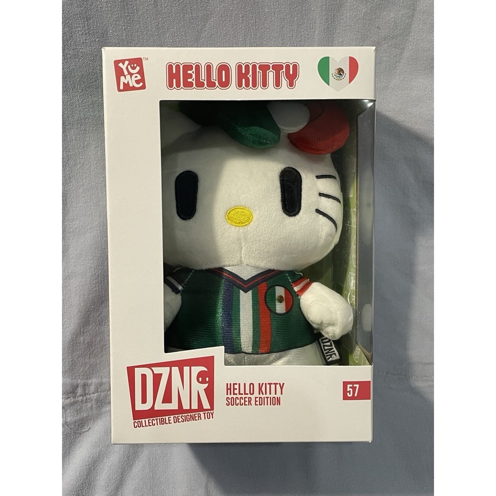 NEW Yume Sanrio DZNR Hello Kitty Soccer Edition - Mexico Hello Kitty #57 w/ Bow
